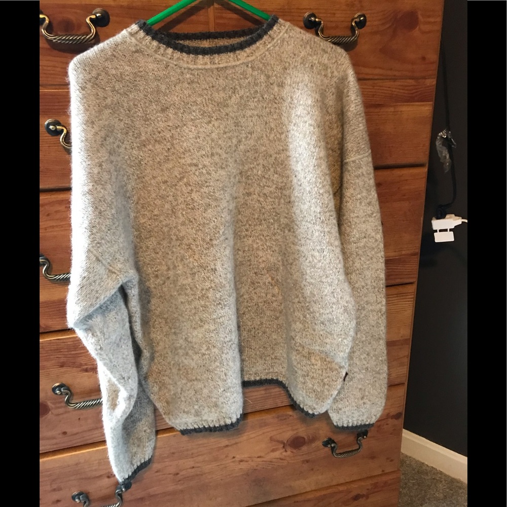 Woolrich Men’s wool sweater